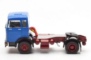 Mercedes LPS 1632 Sininen IXO 1:43 TR175