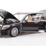 Mercedes Maybach S-Class W222 Brabus 900 Obsidian Musta Almost Real 1:18 - image 2 of 8