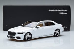 Mercedes Maybach S600 W222 V12 Biturbo Diamond Valkoinen Almost Real 1:18 820116 Metalli — kuva 11 / 11