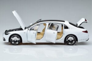 Mercedes Maybach S600 W222 V12 Biturbo Diamond Valkoinen Almost Real 1:18 820116 Metalli — kuva 5 / 11