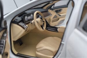 Mercedes Maybach S600 W222 V12 Biturbo Diamond Valkoinen Almost Real 1:18 820116 Metalli — kuva 8 / 11