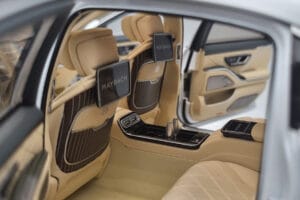 Mercedes Maybach S600 W222 V12 Biturbo Diamond Valkoinen Almost Real 1:18 820116 Metalli — kuva 9 / 11