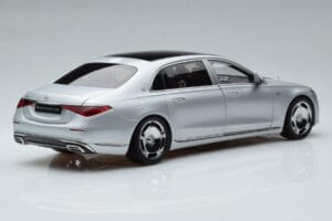 Mercedes Maybach S600 W222 V12 Biturbo Hightech Hopea Almost Real 1:18 820118 Metalli — kuva 3 / 12