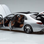 Mercedes Maybach S600 W222 V12 Biturbo Hightech Hopea Almost Real 1:18 - image 8 of 12