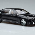 Mercedes Maybach S600 W222 V12 Biturbo Obsidian Musta Almost Real 1:18 - image 6 of 11