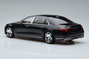 Mercedes Maybach S600 W222 V12 Biturbo Obsidian Musta Almost Real 1:18 820115 Metalli — kuva 7 / 11