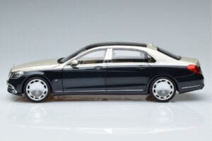 Mercedes Maybach S650 X222 Hopeansininen Norev 1:18 B66960615 Metalli — kuva 4 / 7