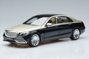 Mercedes Maybach S650 X222 Hopeansininen Norev 1:18 B66960615 Metalli