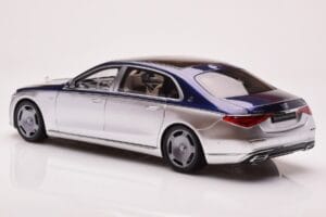 Mercedes Maybach S680 W223 Nautical Sininen Cirrus Hopea Almost Real 1:18 820125 Metalli — kuva 7 / 8