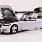 Mercedes Maybach S680 W223 Obsidian Musta Diamond Valkoinen Almost Real 1:18 - image 2 of 7