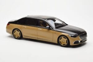 Mercedes Maybach S680 W223 Obsidian Musta Sand Almost Real 1:18 820124 Metalli — kuva 5 / 7