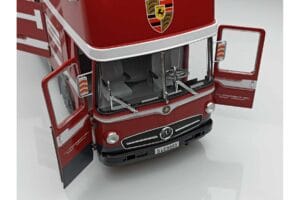 Mercedes O317 Porsche Transporter Punainen CMR 1:18 CMR149 Metalli — kuva 6 / 12