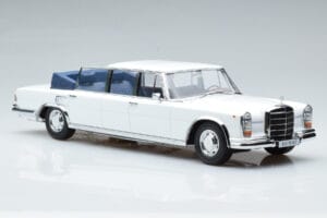 Mercedes 600 Pullman W100 Landaulet Valkoinen KK-Scale 1:18 KKDC181184 Metalli — kuva 4 / 6