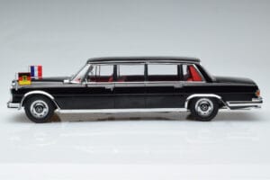 Mercedes 600 Pullman W100 W. Brandt G. Pompidou KK-Scale 1:18 KKDC181134 Metalli — kuva 3 / 6
