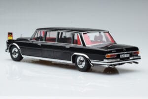 Mercedes 600 Pullman W100 W. Brandt G. Pompidou KK-Scale 1:18 KKDC181134 Metalli — kuva 5 / 6