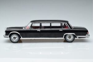 Mercedes 600 LWB Pullman W100 Musta MCG 1:18 MCG18187 Metalli — kuva 3 / 6