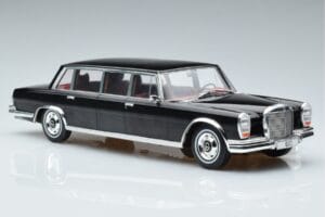 Mercedes 600 LWB Pullman W100 Musta MCG 1:18 MCG18187 Metalli — kuva 4 / 6