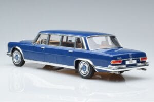 Mercedes S-Class 600 W100 LWB Pullman Tummansininen MCG 1:18 MCG18189 Metalli — kuva 5 / 6