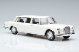 Mercedes S-Class 600 W100 LWB Pullman Valkoinen MCG 1:18 MCG18188 Metalli — kuva 4 / 6
