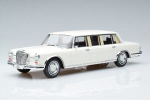 Mercedes S-Class 600 W100 LWB Pullman Valkoinen MCG 1:18 MCG18188 Metalli