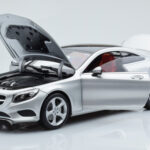 Mercedes S-Class W222 Iridium Hopea Norev 1:18 - image 2 of 8