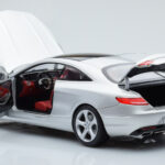 Mercedes S-Class W222 Iridium Hopea Norev 1:18 - image 5 of 8