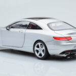 Mercedes S-Class W222 Iridium Hopea Norev 1:18 - image 7 of 8