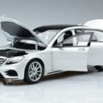 Mercedes S-Class W222 AMG Line Norev 1:18 183792 Metalli - image 2 of 7