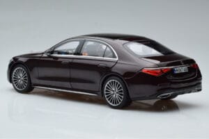 Mercedes S-Class W223 AMG Line Punainen Norev 1:18 183804 Metalli — kuva 7 / 8