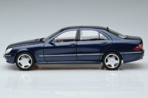 Mercedes S55 AMG W220 Sininen Norev 1:18 183817 Metalli — kuva 4 / 7