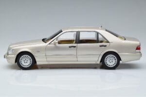 Mercedes S600 W140 Hopea Norev 1:18 183723 Metalli — kuva 4 / 7
