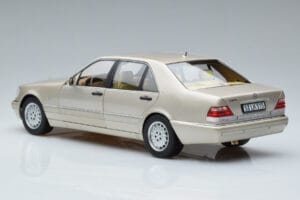 Mercedes S600 W140 Hopea Norev 1:18 183723 Metalli — kuva 6 / 7