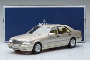 Mercedes S600 W140 Hopea Norev 1:18 183723 Metalli — kuva 7 / 7