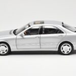 Mercedes S600 W220 Hopea Metallic Norev 1:18 - image 4 of 8