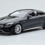 Mercedes AMG S63 C217 Coupe Musta GT Spirit 1:18
