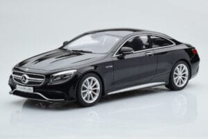 Mercedes AMG S63 C217 Coupe Musta GT Spirit 1:18