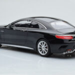 Mercedes AMG S63 C217 Coupe Musta GT Spirit 1:18 - image 5 of 6