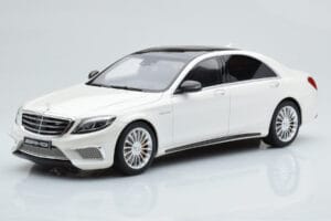 Mercedes AMG S65 W222 Valkoinen GT Spirit 1:18