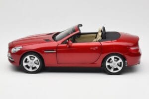 Mercedes SLK R172 Designo Zircon Punainen Minichamps 1:18 B66960513 Metalli — kuva 4 / 8