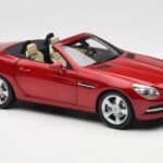 Mercedes SLK R172 Designo Zircon Punainen Minichamps 1:18 B66960513 - image 6 of 8