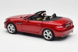 Mercedes SLK R172 Designo Zircon Punainen Minichamps 1:18 B66960513 Metalli — kuva 7 / 8