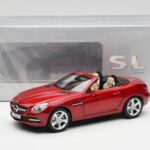 Mercedes SLK R172 Designo Zircon Punainen Minichamps 1:18 B66960513 - image 8 of 8