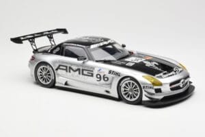 Mercedes SLS AMG GT3 #96 M. Hakkinen AMG Customer Sports 6 Hours of Zhuhai ILMC 2011 Minichamps 1:18 B66960197 Metalli — kuva 4 / 6