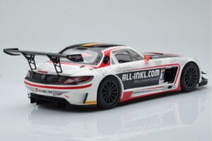 Mercedes SLS AMG GT3 Munnich Motorsport #38 M. Basseng / M. Winkelhock Champions FIA GT1 World Championship 2012 Minichamps 1 — kuva 2 / 6