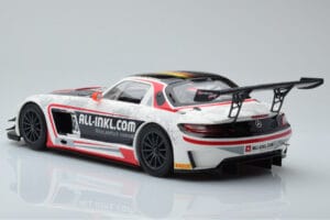 Mercedes SLS AMG GT3 Munnich Motorsport #38 M. Basseng / M. Winkelhock Champions FIA GT1 World Championship 2012 Minichamps 1 — kuva 5 / 6