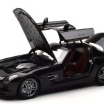 Mercedes SLS AMG Obsidian Musta Metallic Minichamps 1:18 B66960042 - image 2 of 7