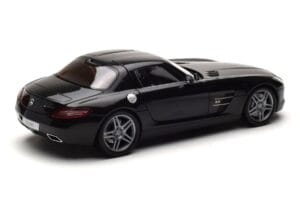 Mercedes SLS AMG Obsidian Musta Metallic Minichamps 1:18 B66960042 Metalli — kuva 3 / 7