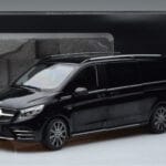 Mercedes V-Class W447 V260L Musta Mercedes 1:18 QALCN89911150 Metalli - image 8 of 8