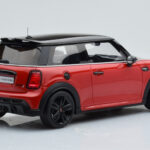 Mini Cooper S JCW F56 Punainen Otto 1:18 - image 2 of 6