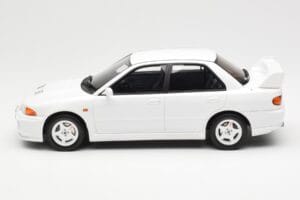 Mitsubishi Lancer Evo III Scotia Valkoinen Otto 1:18 OT1065 Hartsi — kuva 3 / 6